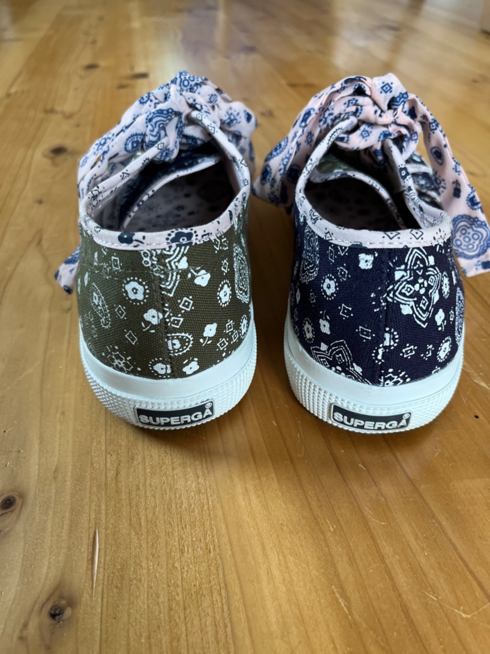 Superga Low-Top Lace Up Sneakers in Navy Blue & Olive Green Paisley Pattern - Picture 6 of 8